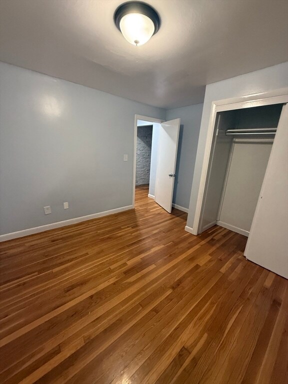 Building Photo - 7 Champlain Rd