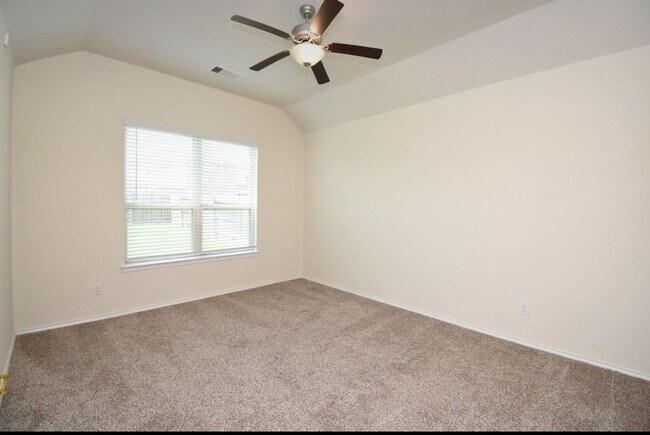 Building Photo - 9431 Summer River Dr