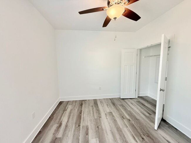 Building Photo - 3278 Bernath Dr