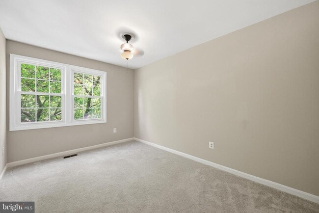 Building Photo - 15622 Cliff Swallow Way