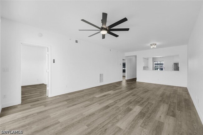 Building Photo - 3250 Cypress Glen Way