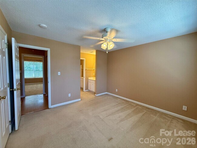 Building Photo - 17428 Tuscany Ln
