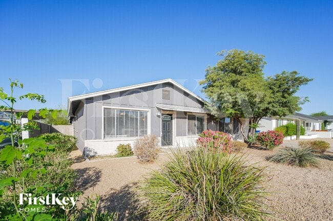 Building Photo - 14838 N 38th St