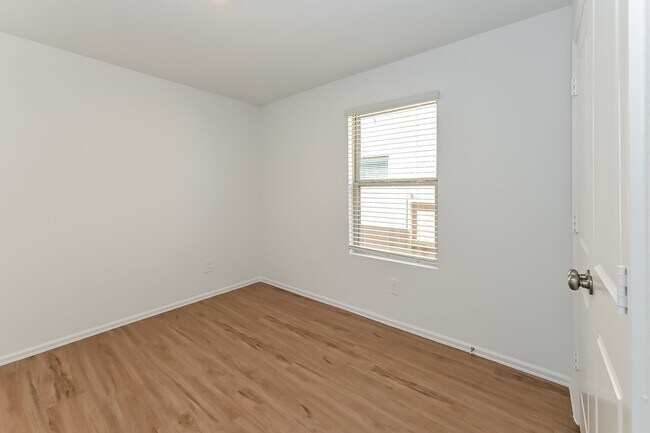 Building Photo - 24215 Becker Hollow Ln