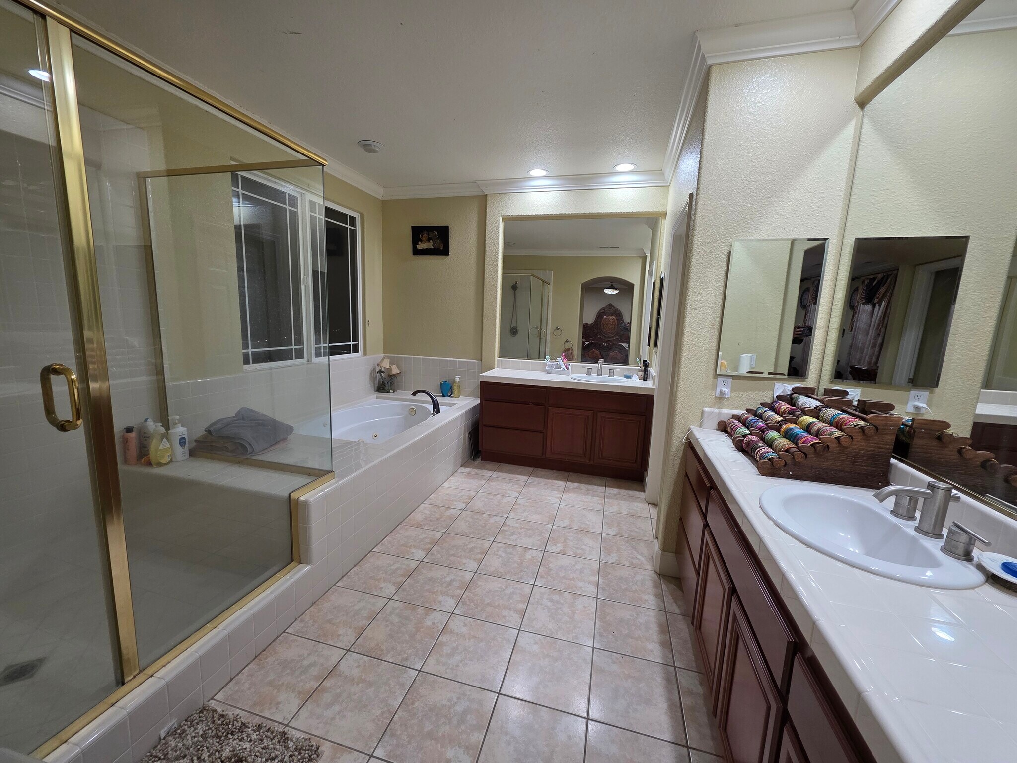 Building Photo - 1850 Ballybunion Dr