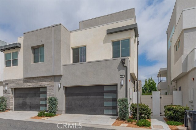 Building Photo - 131 Pusan Wy