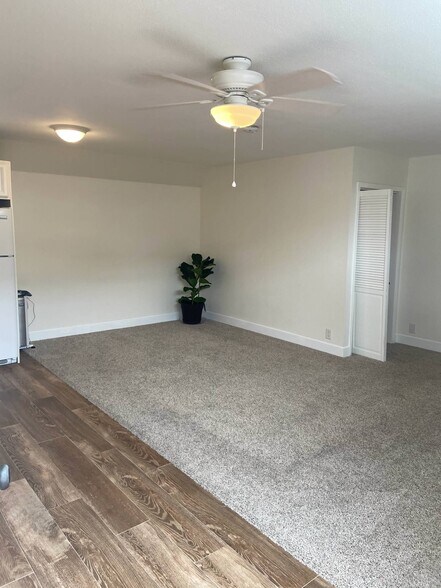 Building Photo - 228 C Ave