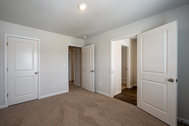 Building Photo - 3422 Firestone Dr