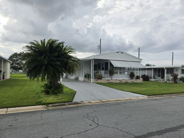 Primary Photo - 4919 1st St W