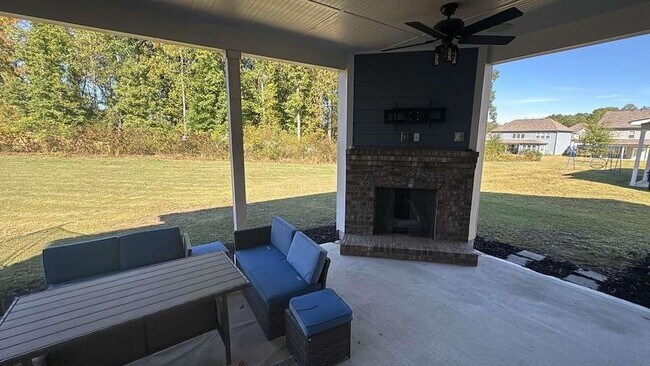 Building Photo - 7445 Easton Valley Ln