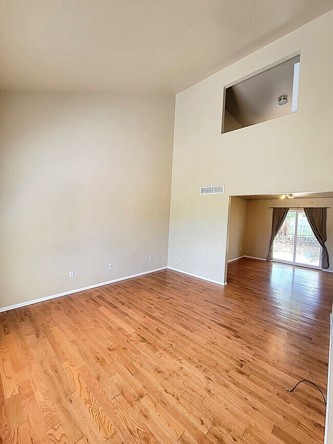 Building Photo - 1229 Silverqueen Rd