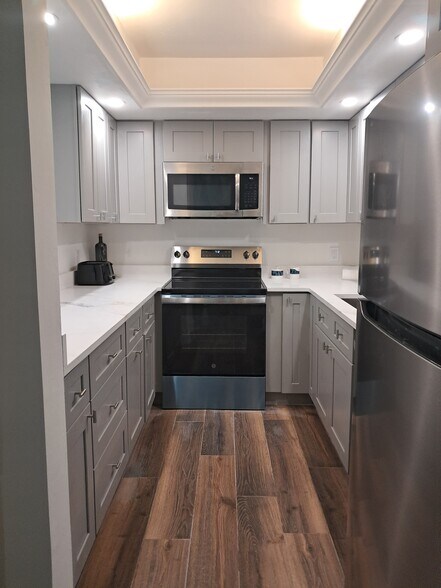 Building Photo - 17274 Whitewater Ct