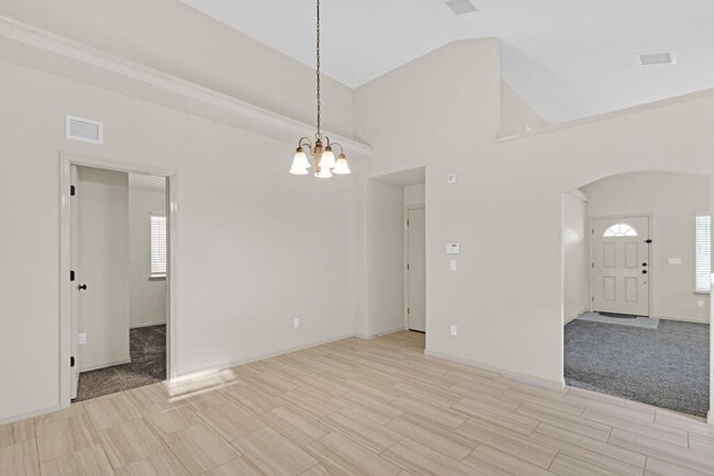 Building Photo - 11069 Gem Valley Rd