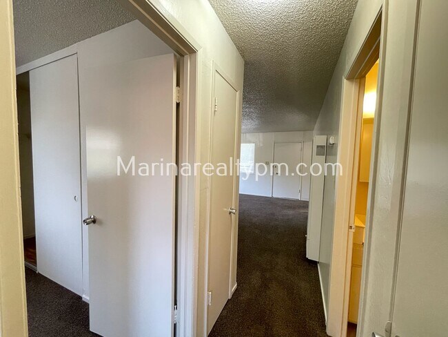 Building Photo - 1502-1508 Valle Vista Ave