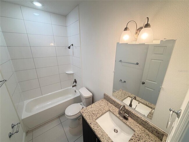 Building Photo - 2481 San Filippo Dr SE
