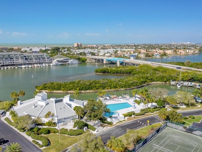 Building Photo - 11510 Shipwatch Dr