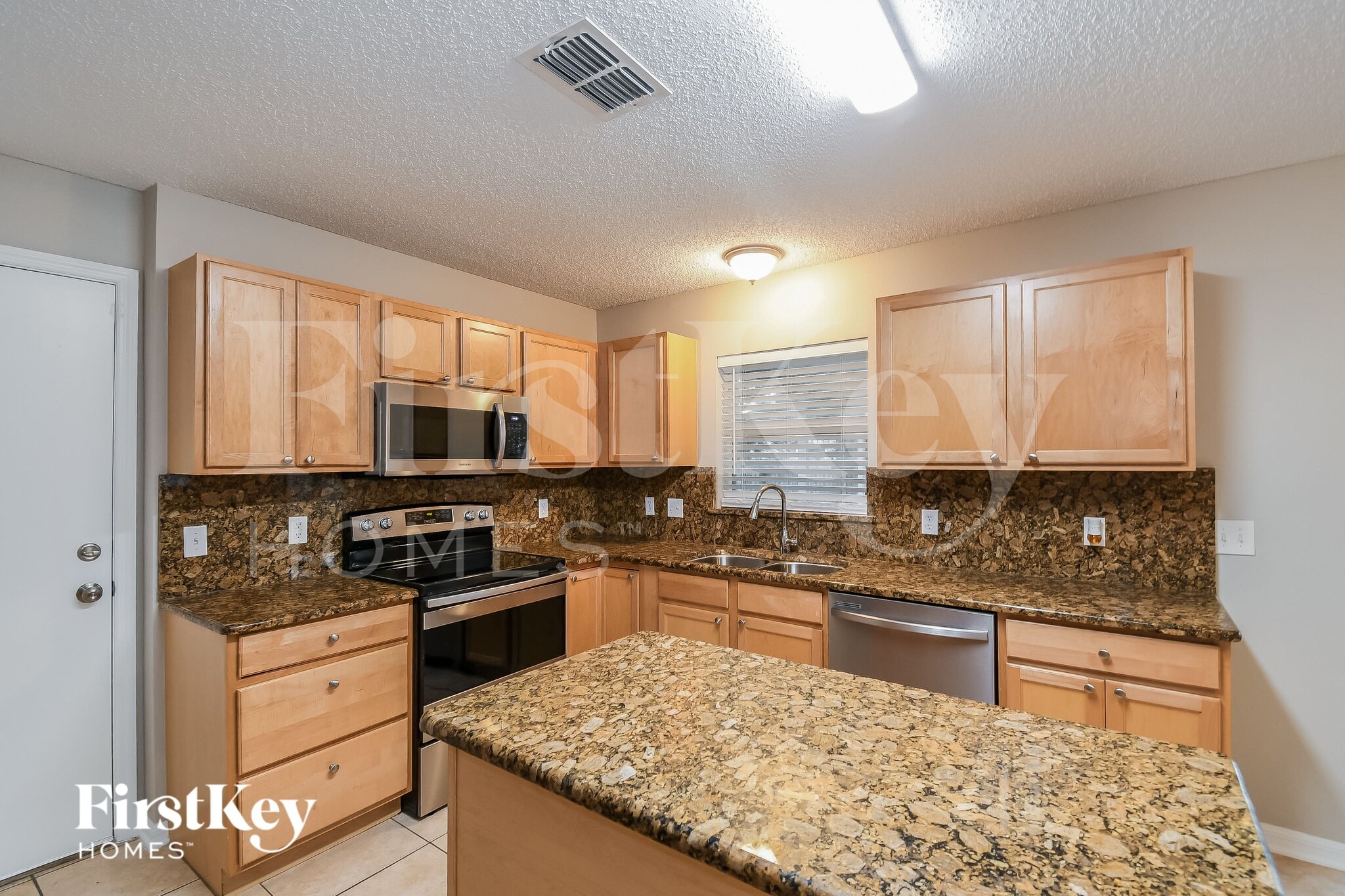 Building Photo - 3259 Shadow Creek Rd