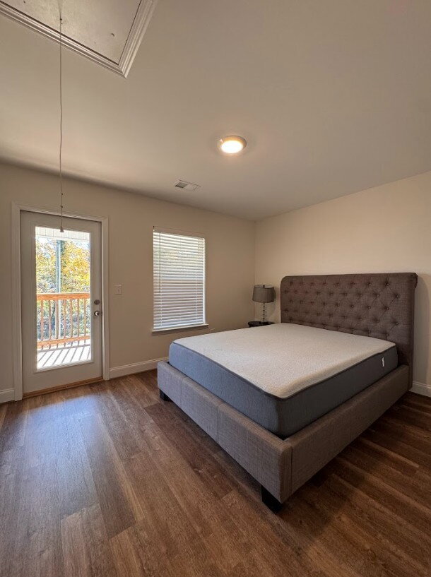 Building Photo - Ask us how to get FREE RENT!