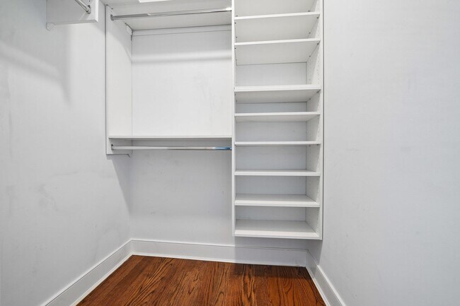 Building Photo - 139 Sherman Pl