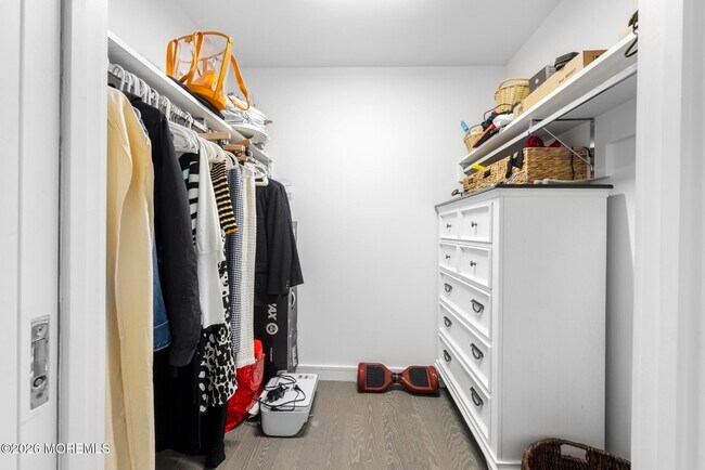 Building Photo - 15 Morris Ave