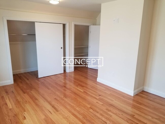 Building Photo - 94 Waumbeck St