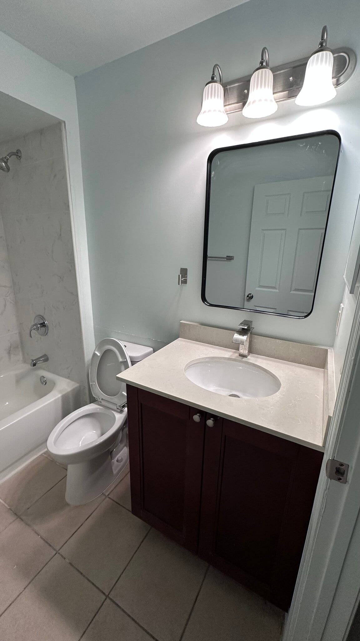 Building Photo - 1326 SE 8th Pl