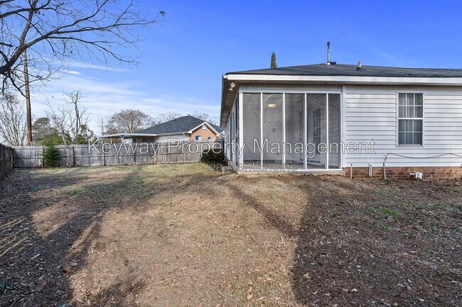 Building Photo - 18 Fowkewood Ct
