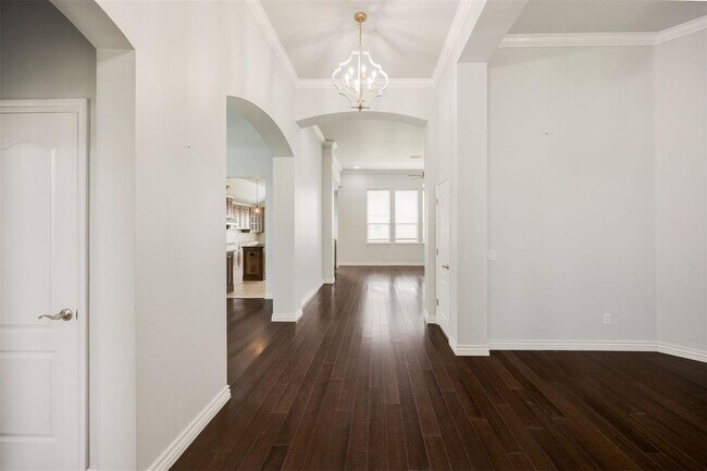 Building Photo - 18416 El Greco Dr