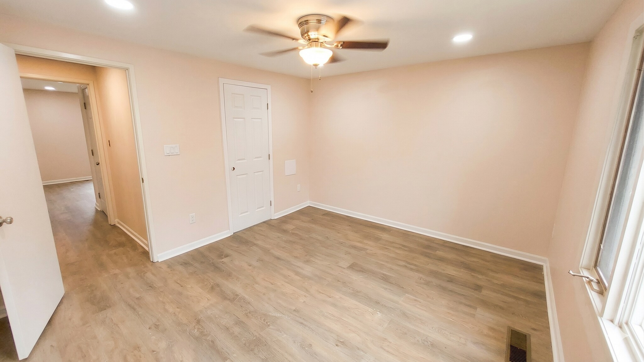 Building Photo - 971 S Taylor St