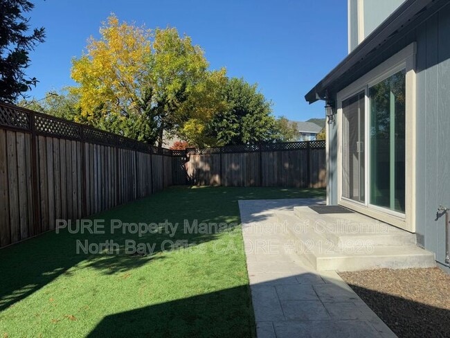 Building Photo - 4321 Gloria Ct