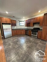 Building Photo - 4336 S Indiana Ave