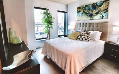 Building Photo - 1029 W Addison St