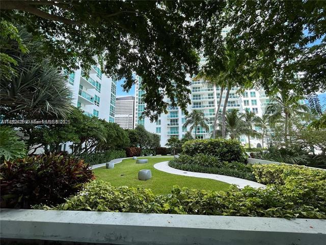 Building Photo - 951 Brickell Ave
