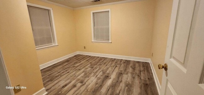 Building Photo - 25 Norton St