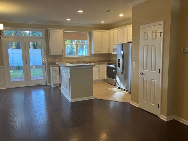 Building Photo - 3BR / 2.5 BA  At Bluffton Park