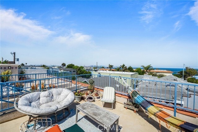 Building Photo - 485 W 39th St