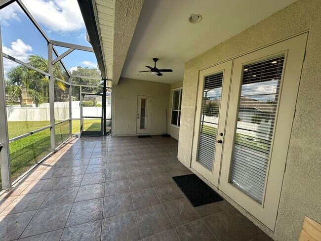 Building Photo - Beautiful 4 Bed 3 Bath Home in Sanford!