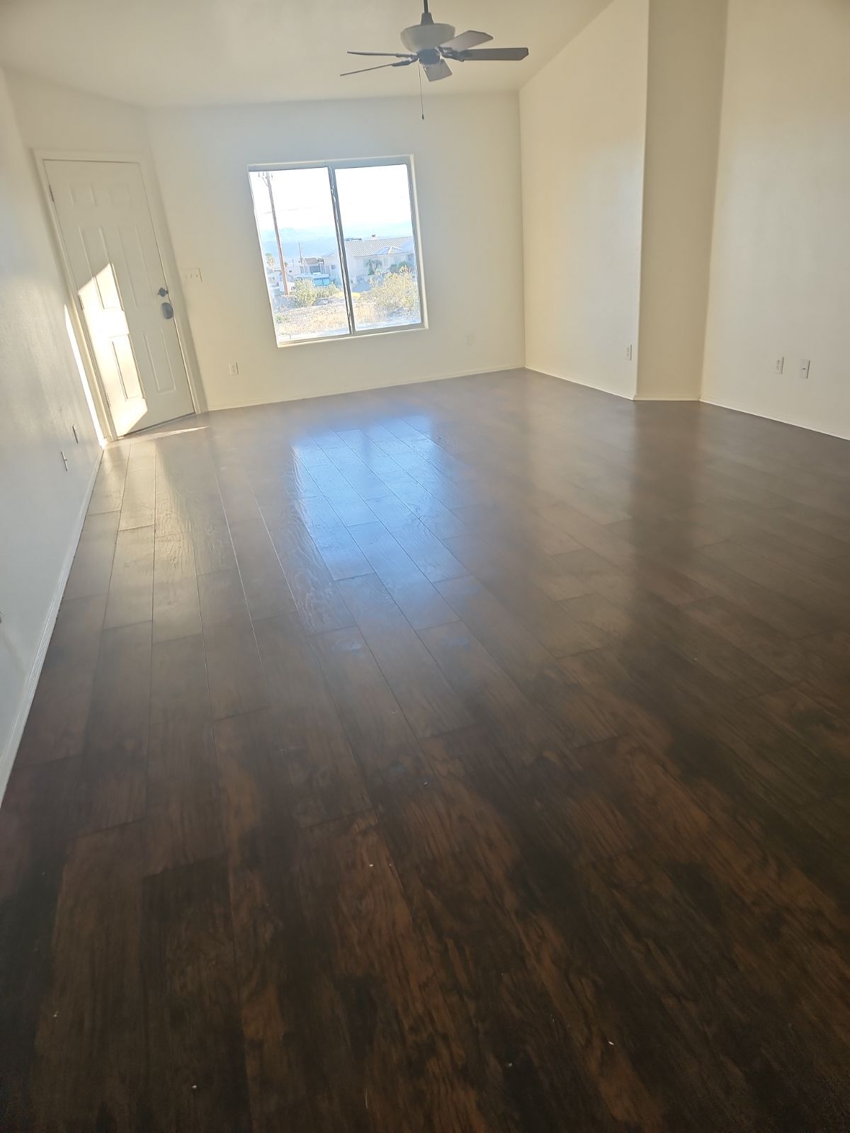 Building Photo - 3378 Iroquois Dr