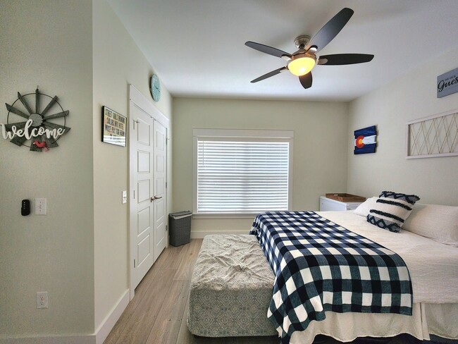 Building Photo - Perfect Blend of Comfort