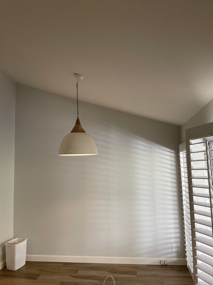 Building Photo - 17113 Palisades Cir