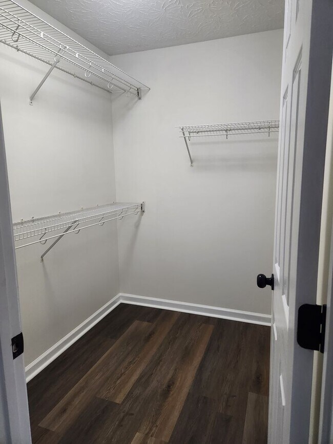 Building Photo - 106 Quail Ridge Cir