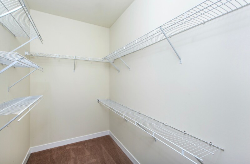 Building Photo - 330 N Jefferson St