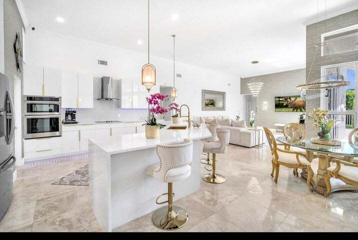 Building Photo - 10857 Japonica Ct