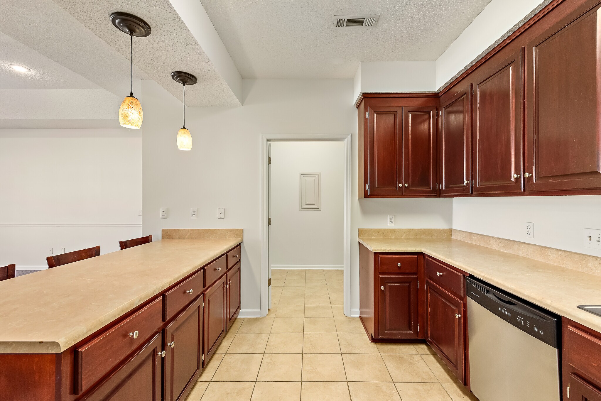 Laundry Room - 184 Concord Ave