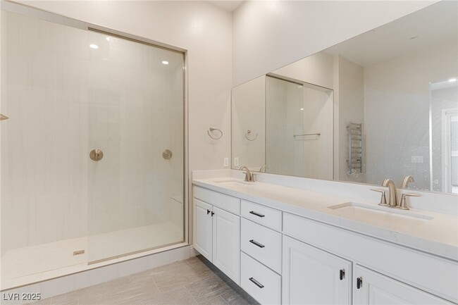 Building Photo - 9133 Las Manaitas Ave