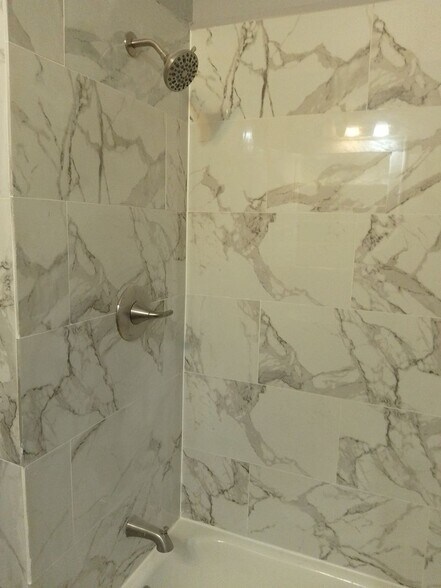 Building Photo - 1414 Fillmore Ave