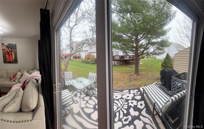 Building Photo - 36 Sycamore Ct