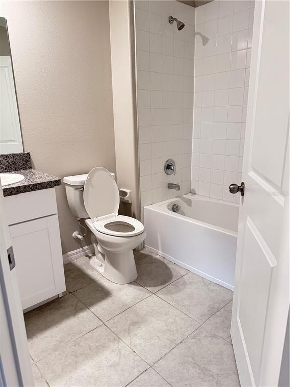 Building Photo - 3590 Bellmeade Ct
