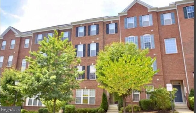 Building Photo - 2667 Sheffield Hill Way