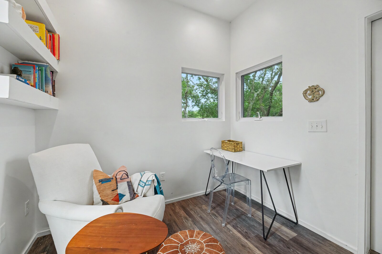 Office Room - 2179 Sol Legare Rd